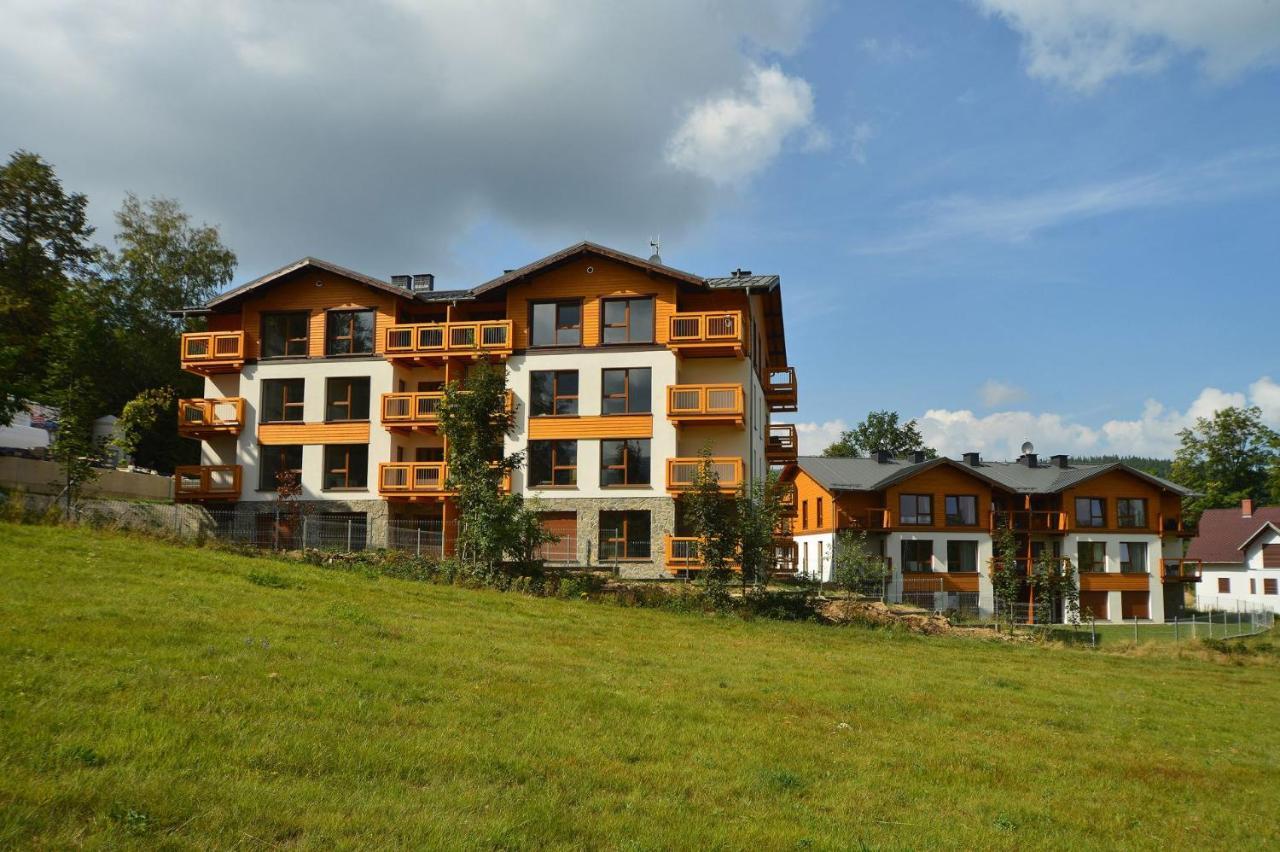 Apart Invest Warynskiego 12 Szklarska Poręba Esterno foto