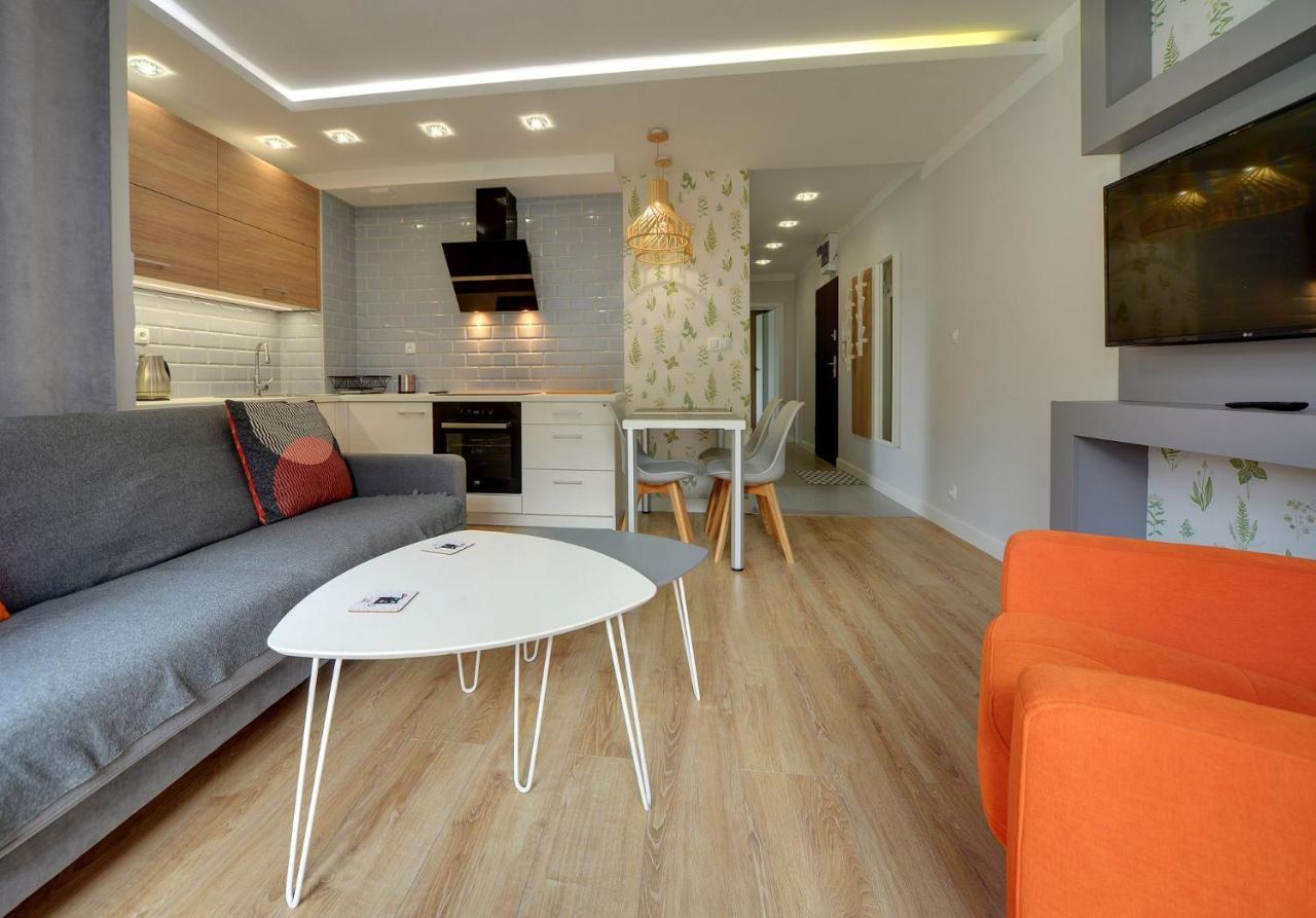 Apart Invest Warynskiego 12 Szklarska Poręba Esterno foto