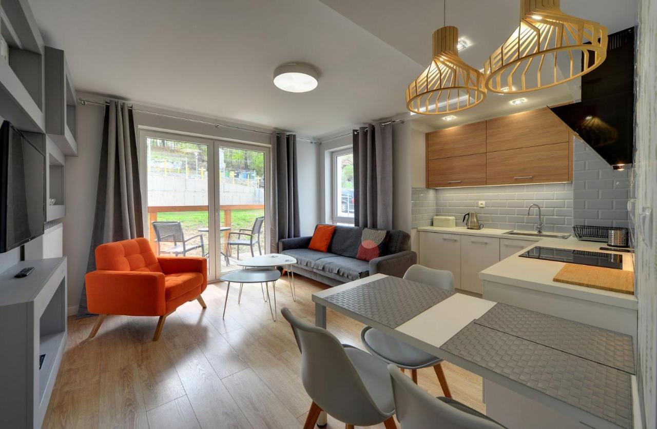 Apart Invest Warynskiego 12 Szklarska Poręba Esterno foto